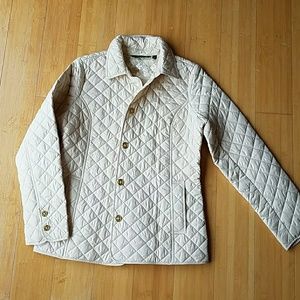 Brand new never worn puffy jacket coat.